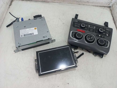 KIT MULTIMIDIA/ RADIO CITROEN C4 1.6 2015