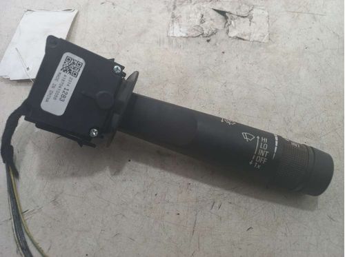 INTERRUPTOR LIMPADOR P/BRISA CHEVROLET S10 2.8 2015