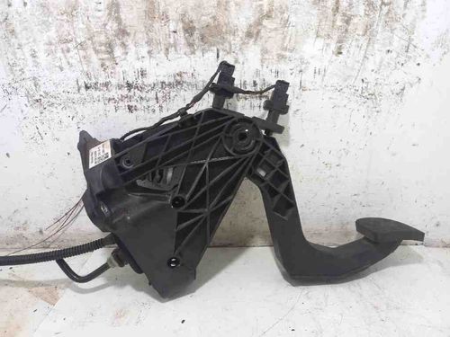 PEDAL DA EMBREAGEM MERCEDES BENZ SPRINTER 2.2 2022