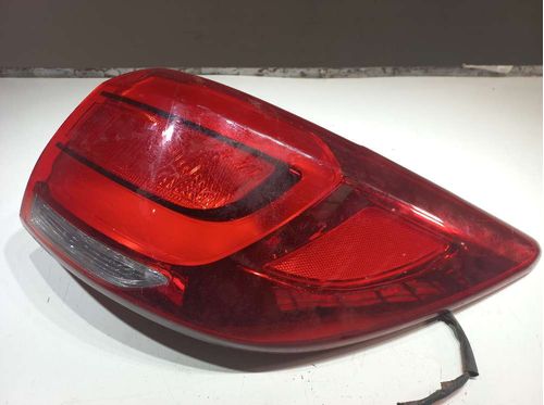 LANTERNA DIREITA KIA SPORTAGE 2.0 2015