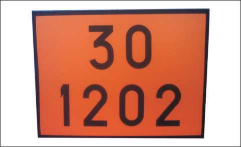 Placa de sinalização 30 1202 30x40cm diesel / UN / Plastc